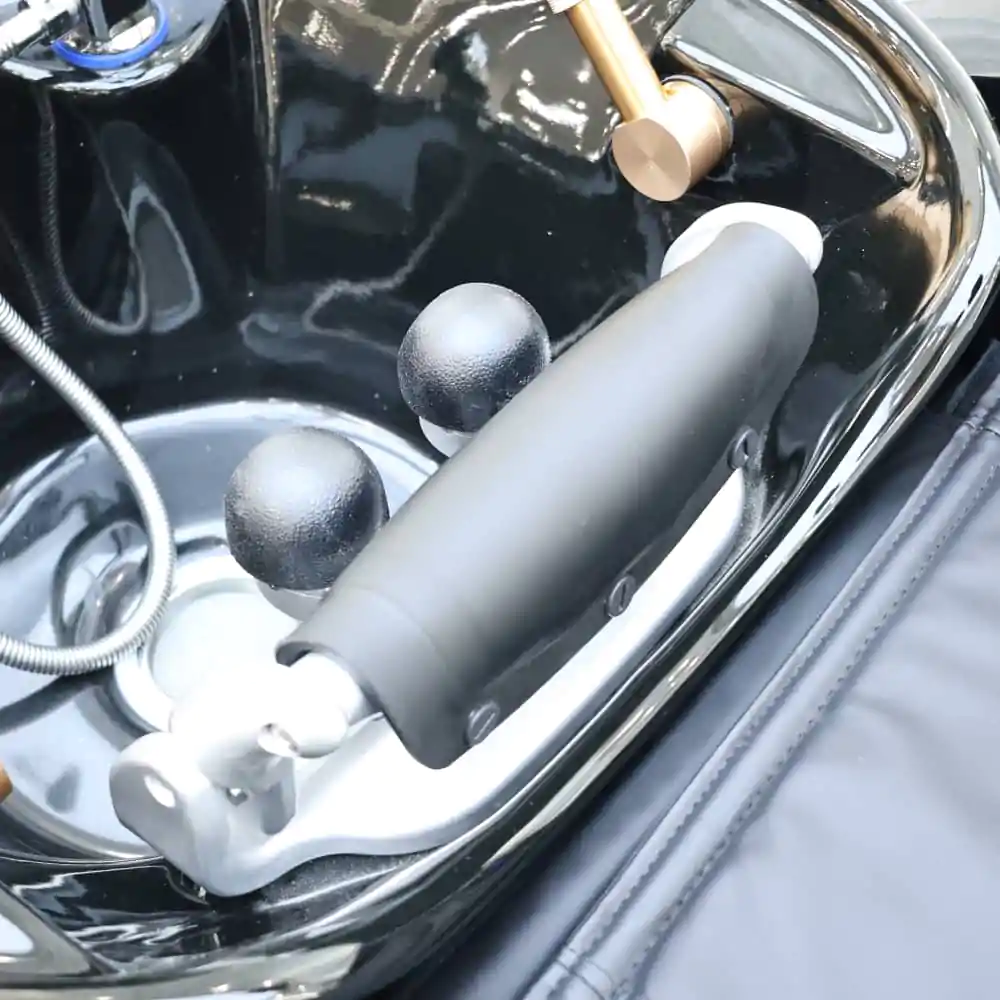 Deluxe Japanese Head Spa with Massage Chair - Black - Image 7