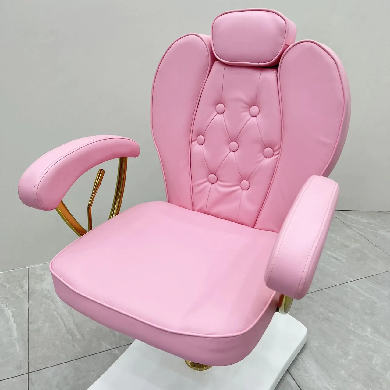 Velvet Soak No Plumbing Pedicure Chair - Image 7